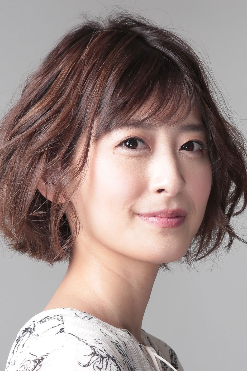中村慈